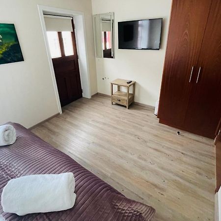 600 Guesthouse アークレイリ エクステリア 写真