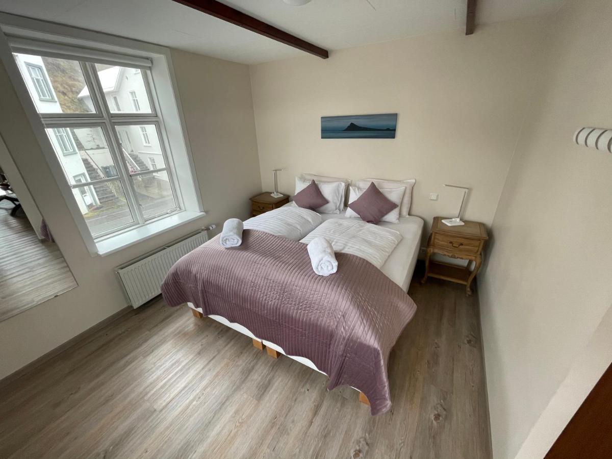 600 Guesthouse アークレイリ エクステリア 写真