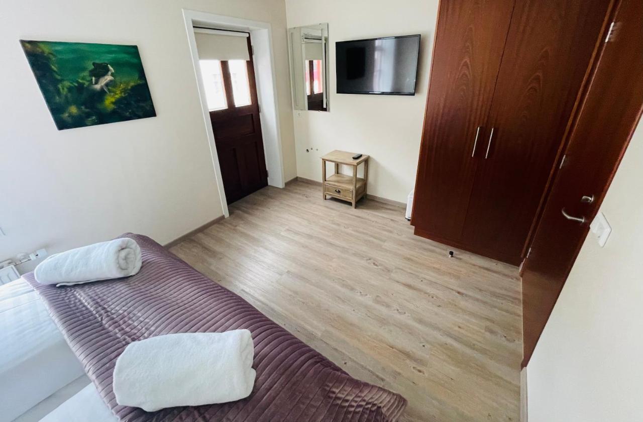 600 Guesthouse アークレイリ エクステリア 写真