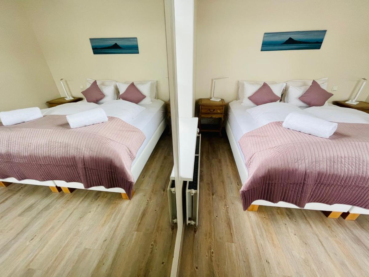 600 Guesthouse アークレイリ エクステリア 写真