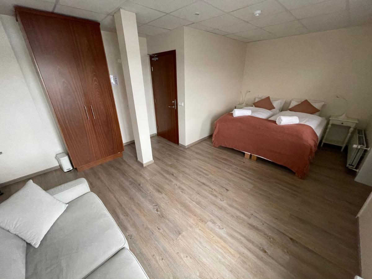 600 Guesthouse アークレイリ エクステリア 写真