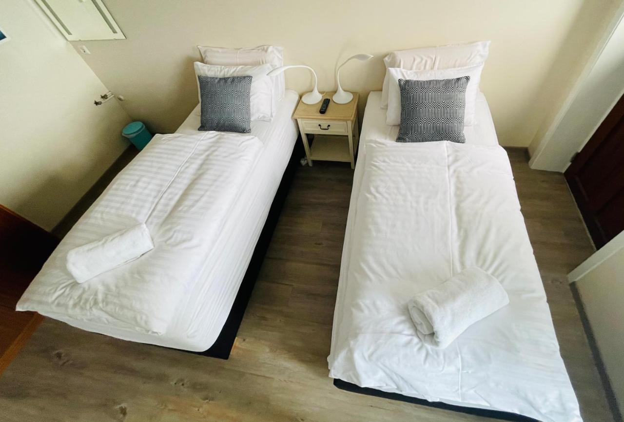 600 Guesthouse アークレイリ エクステリア 写真